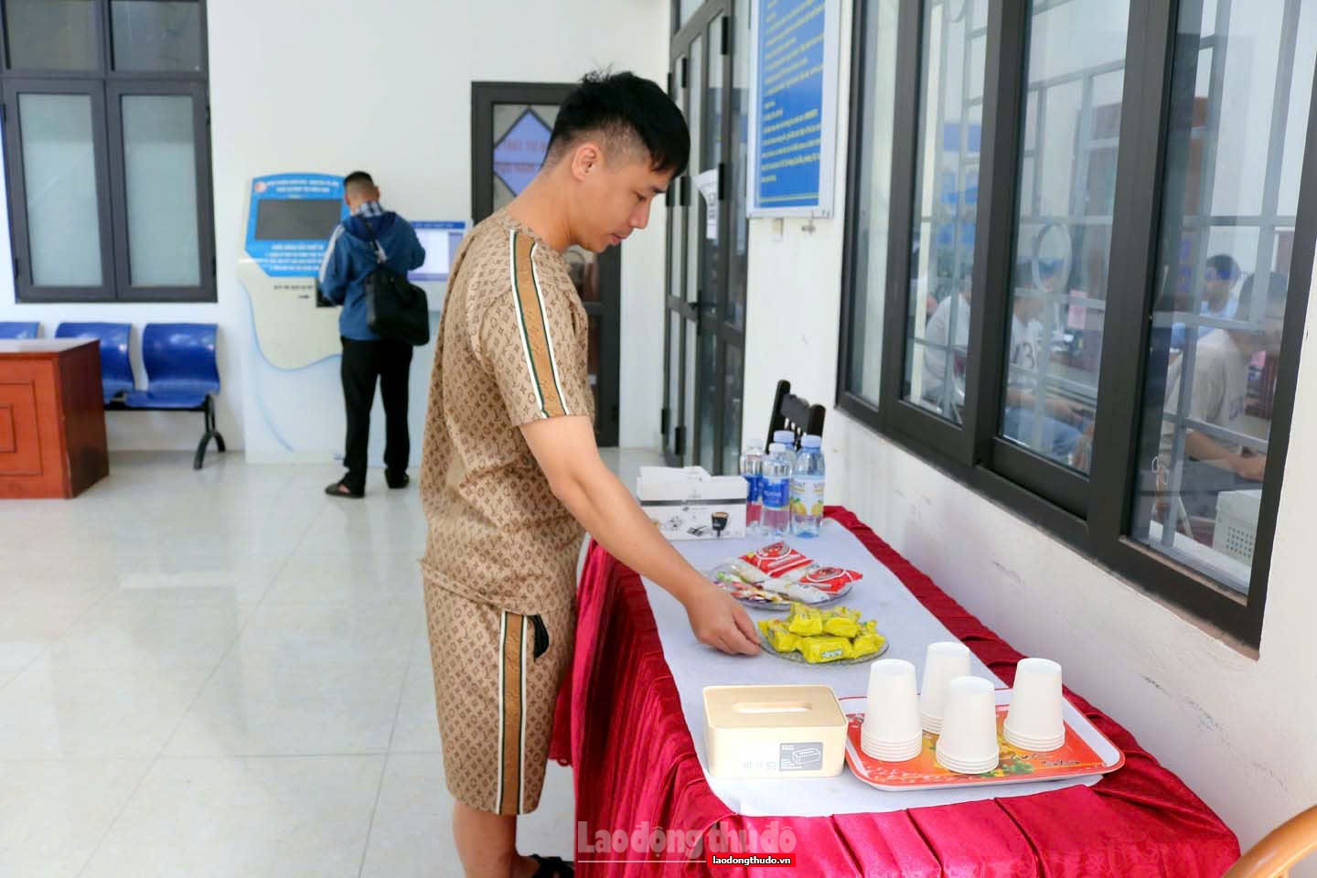 Doanh nghiệp và người dân đều hài lòng Doanh nghiệp và người dân đều hài lòng