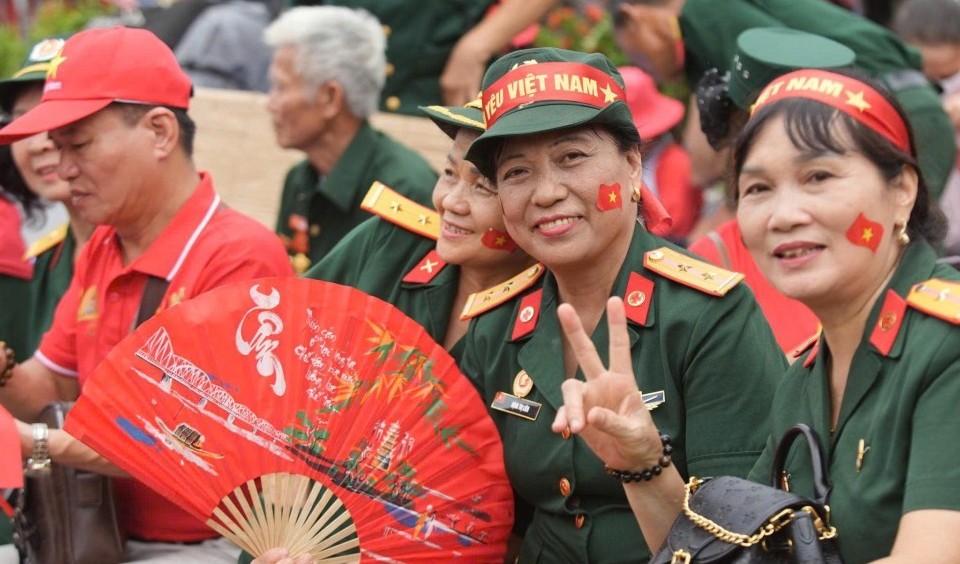 Cựu chiến binh dâng trào niềm tự hào khi xem tổng duyệt diễu binh, diễu hành