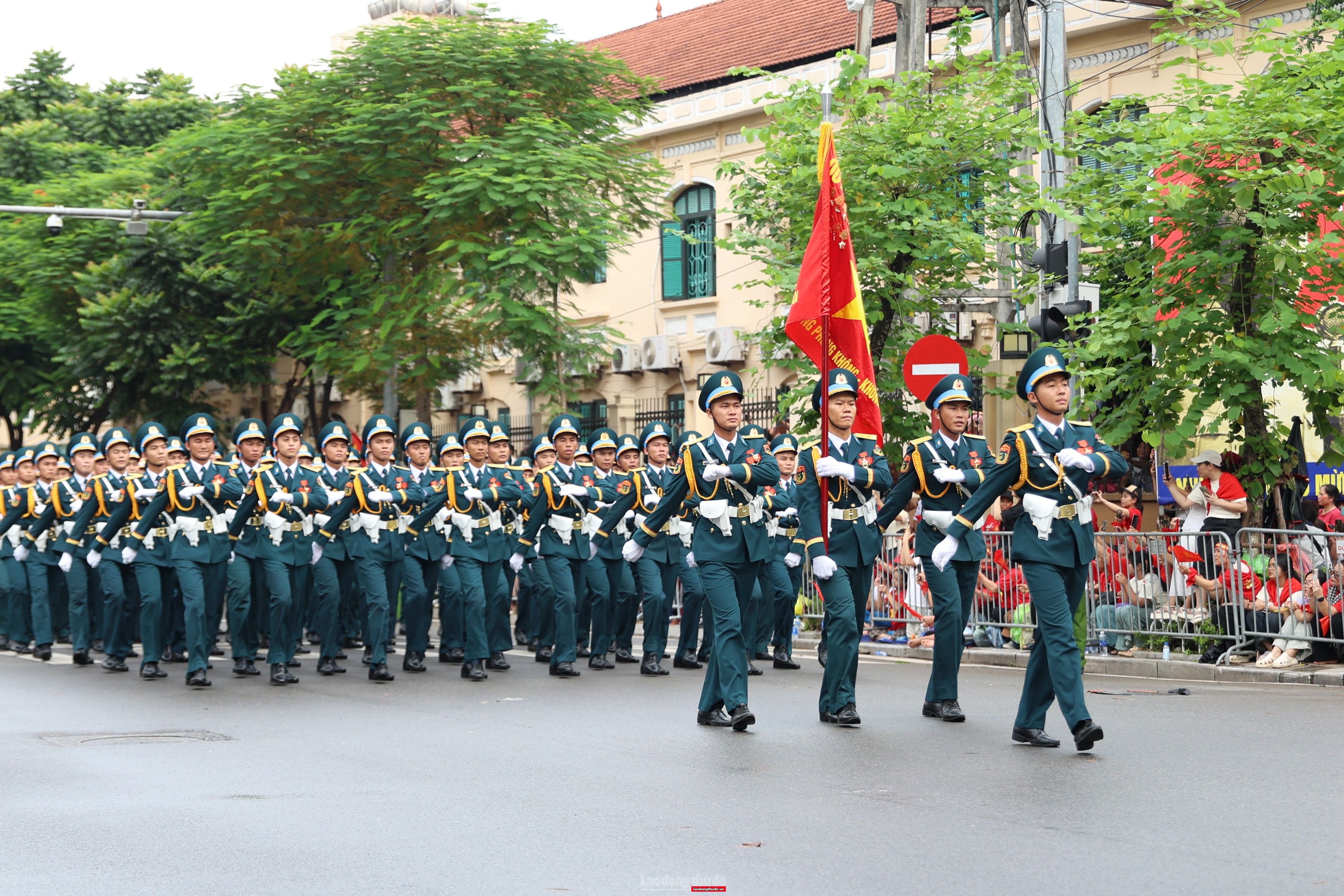 Ấn tượng hình ảnh các khối tham gia diễu binh, diễu hành A80