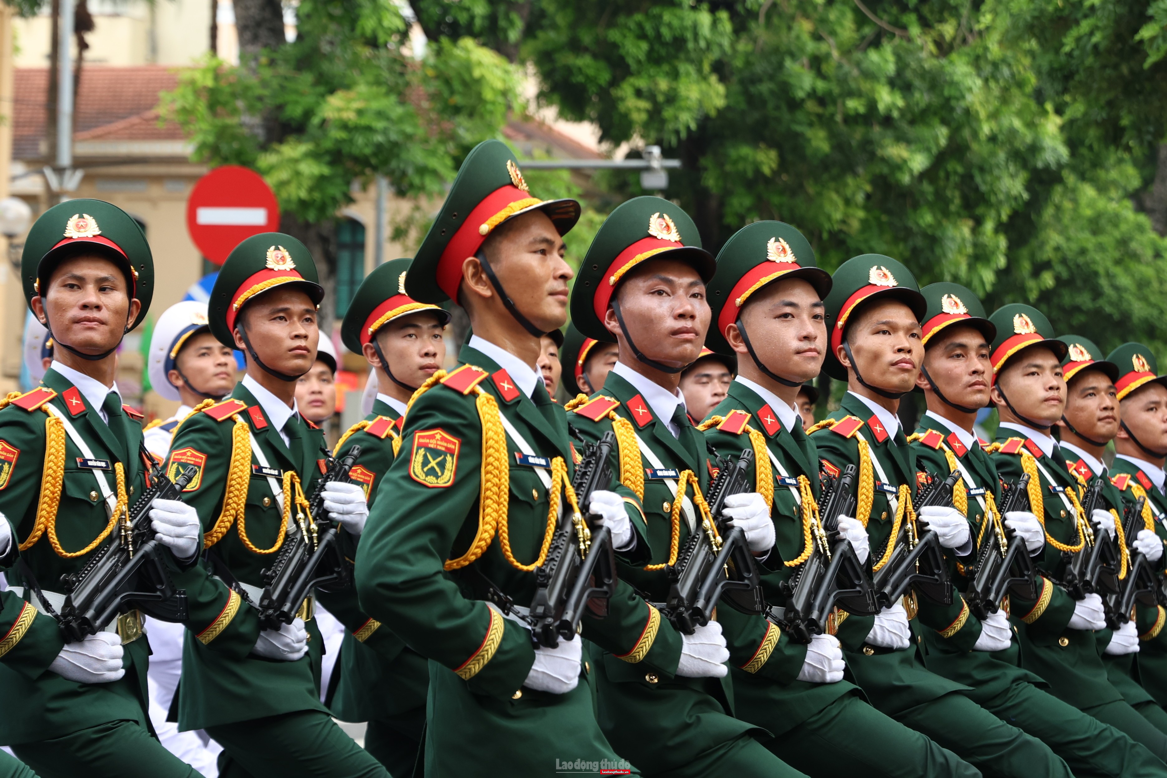 Ấn tượng hình ảnh các khối tham gia diễu binh, diễu hành A80