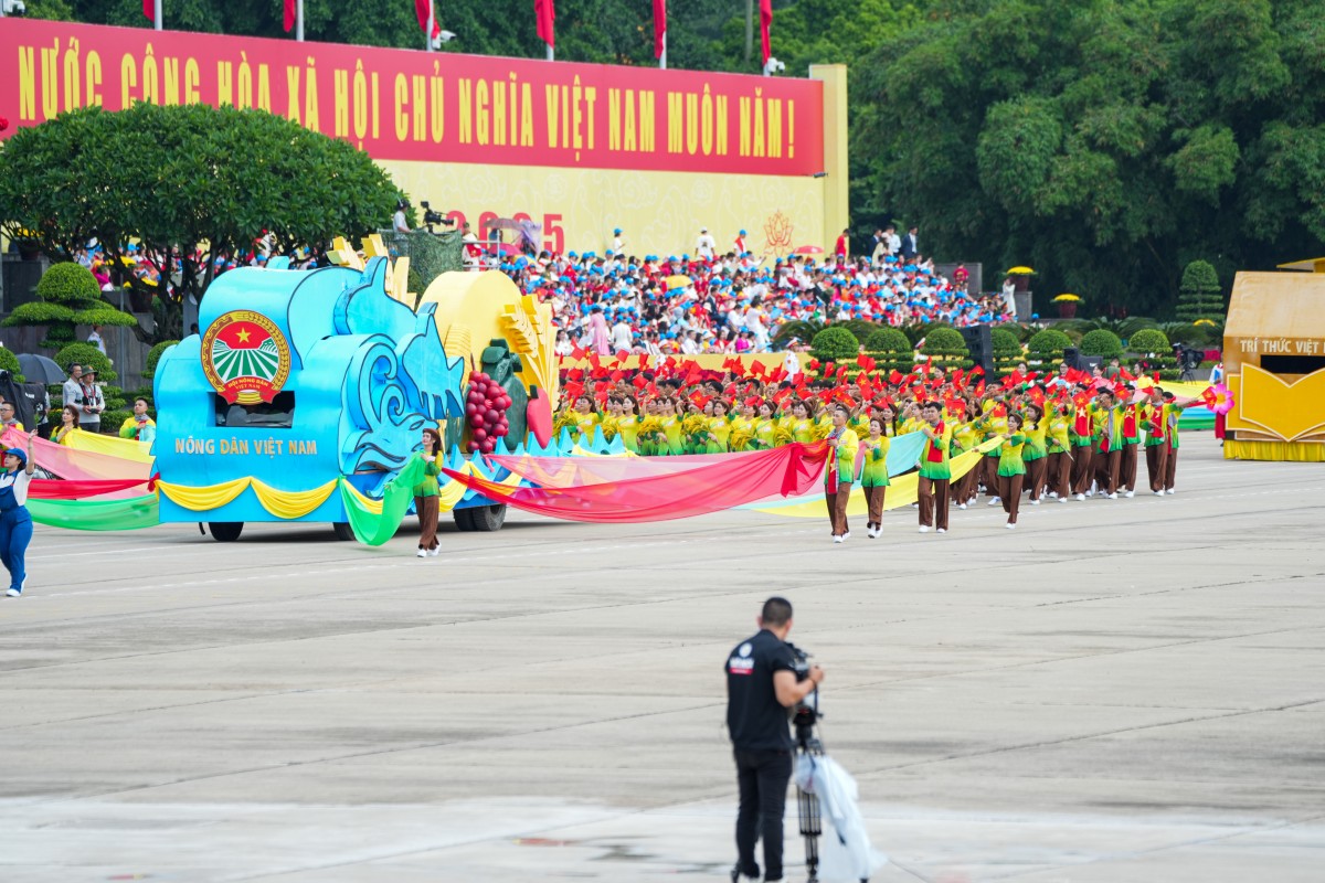 Sức mạnh và tinh thần đại đoàn kết dân tộc trong buổi tổng duyệt A80