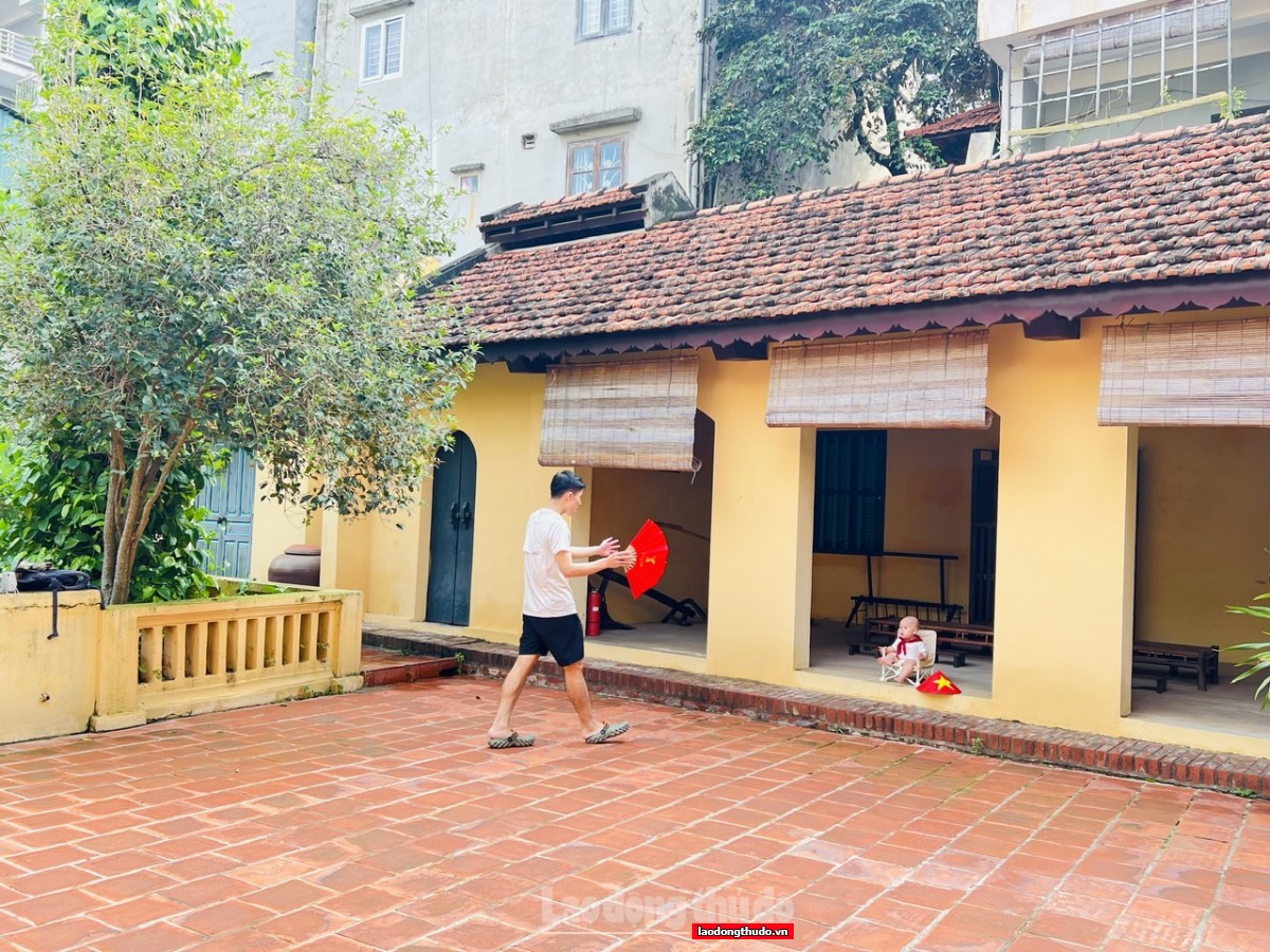 Tháng Tám đến Vạn Phúc, lặng nghe lời Người vọng mãi