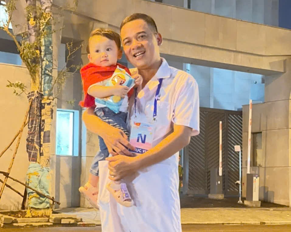 Những “người lính áo trắng” thầm lặng bảo vệ sức khỏe nhân dân dịp Đại lễ Quốc khánh 2/9