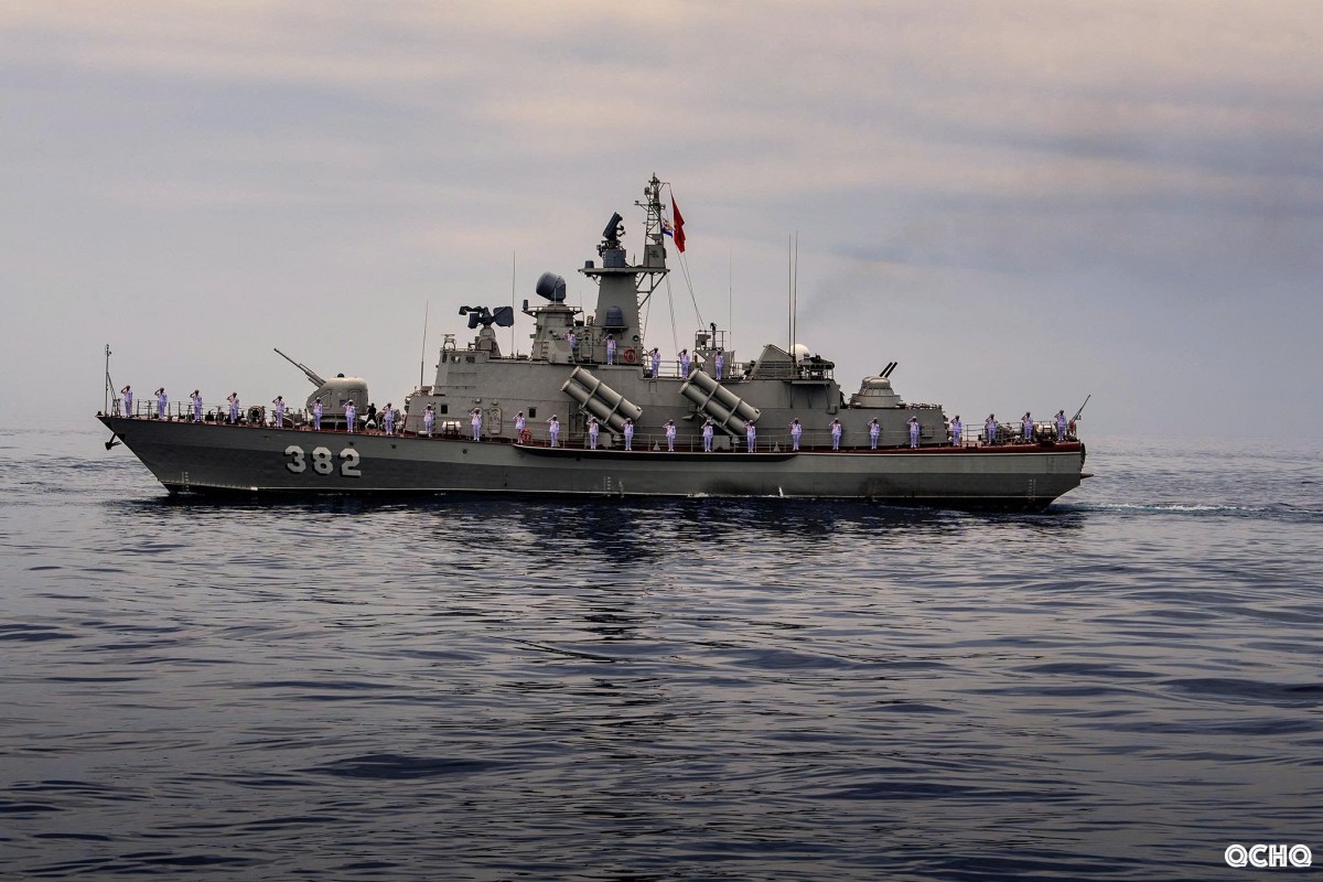 Hình ảnh diễu binh các lực lượng vũ trang trên biển