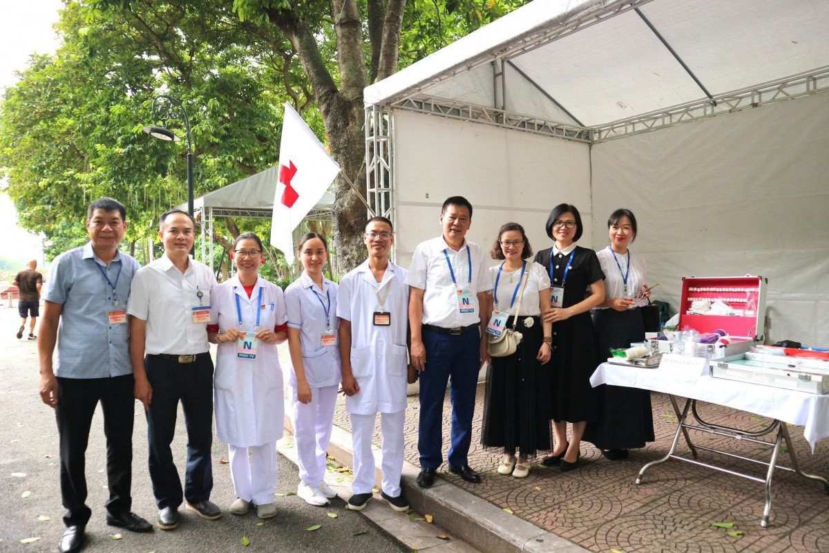 Những “người lính áo trắng” thầm lặng bảo vệ sức khỏe nhân dân dịp Đại lễ Quốc khánh 2/9