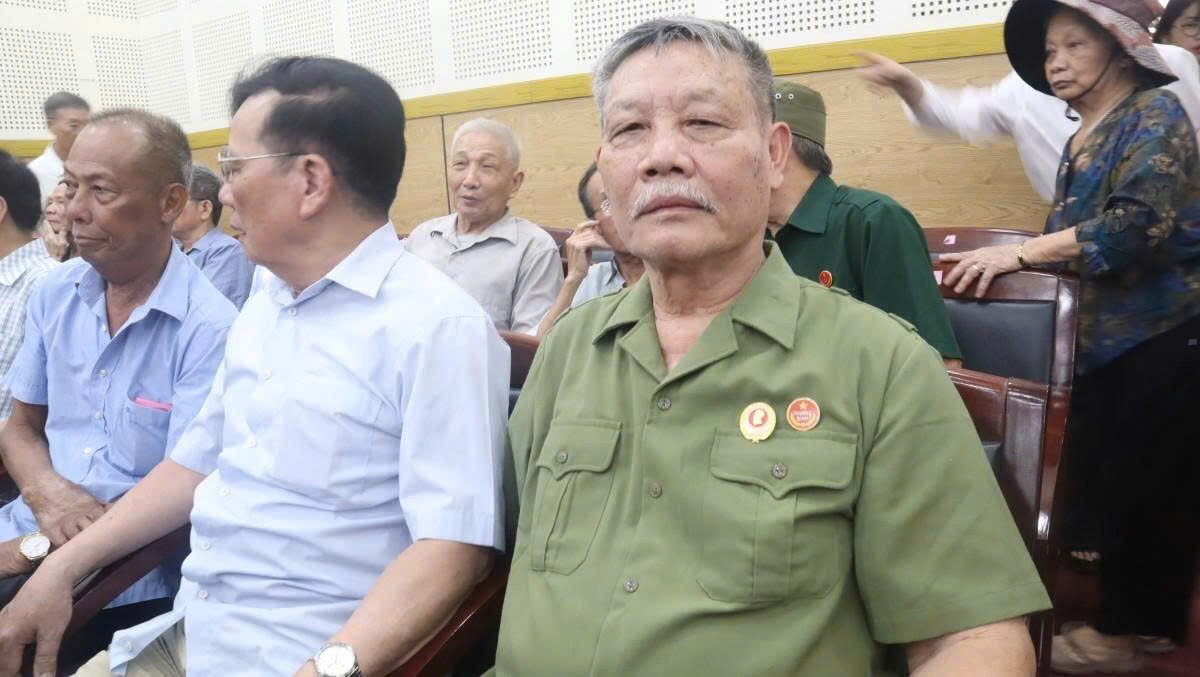 Tình yêu quê hương đất nước từ ngọn lửa cựu chiến binh đến khát vọng tuổi trẻ Tình yêu quê hương đất nước từ ngọn lửa cựu chiến binh đến khát vọng tuổi trẻ