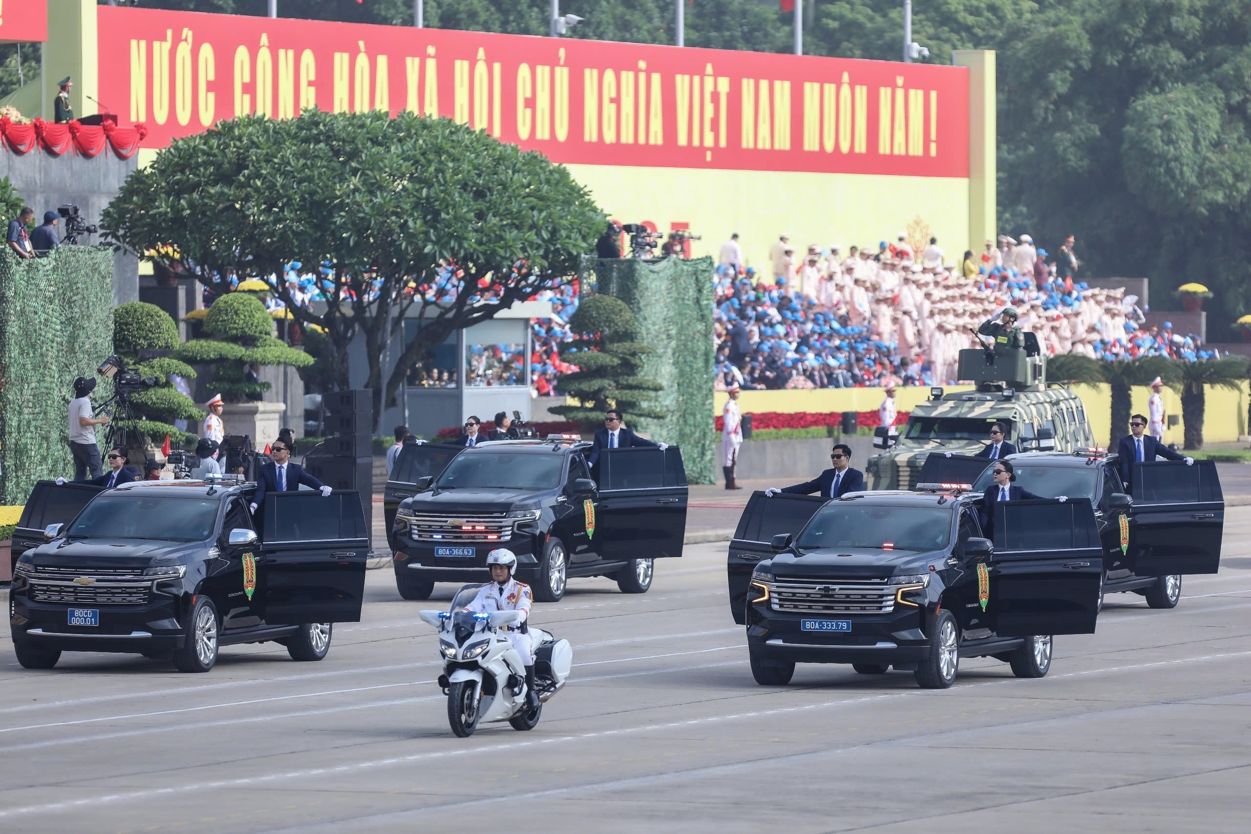 Hào hùng Lễ diễu binh, diễu hành kỷ niệm 80 năm Quốc khánh