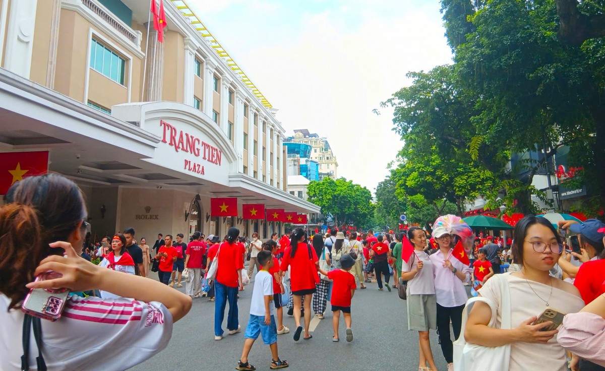 Kỳ 1: Hà Nội trong lòng bạn bè bốn phương