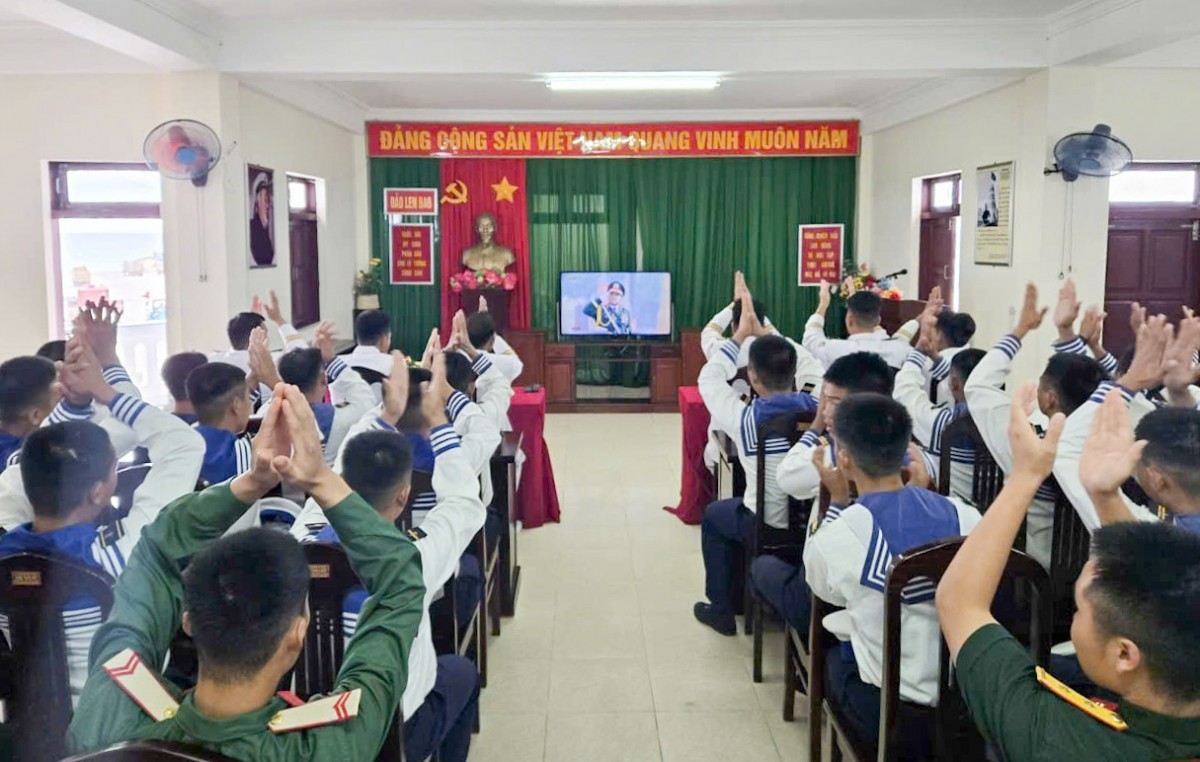 Trường Sa hòa chung không khí rộn ràng mừng Quốc khánh 2/9