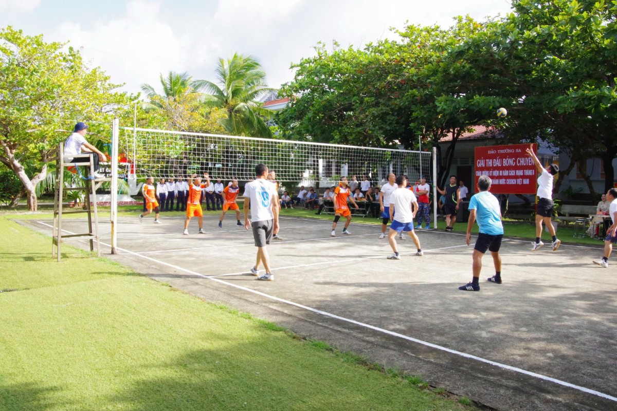 Trường Sa hòa chung không khí rộn ràng mừng Quốc khánh 2/9