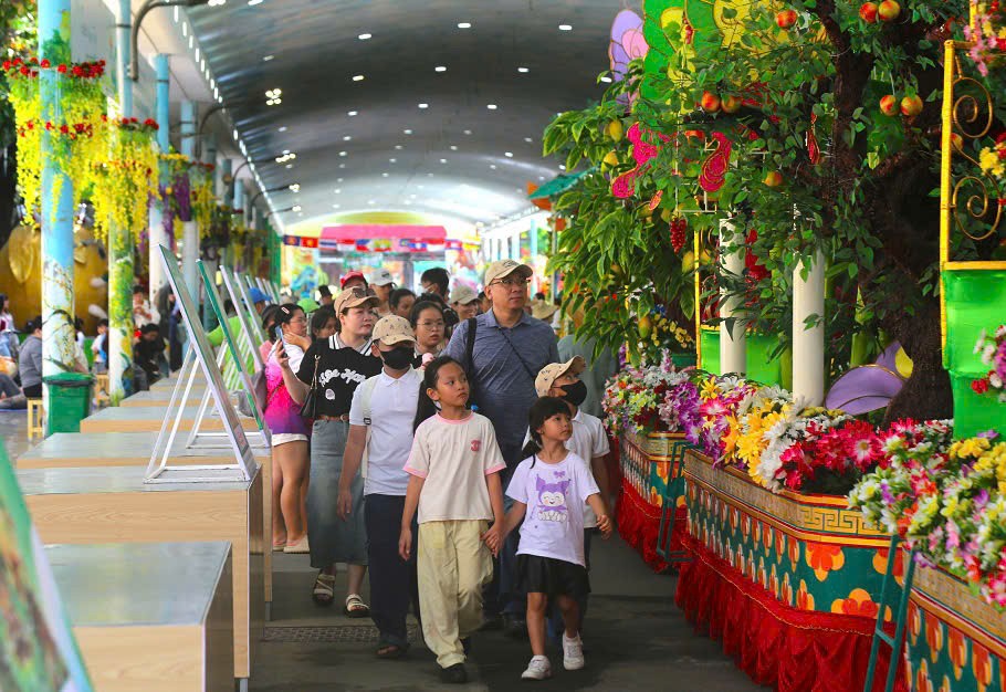 TP.HCM đón hơn 1,4 triệu khách du lịch trong kỳ nghỉ Lễ 2/9