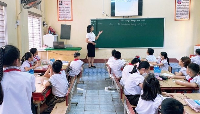 Sắp có Nghị định hướng dẫn về lương cơ bản, phụ cấp của giáo viên