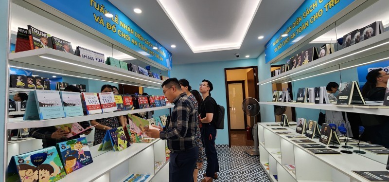 Không thể dung thứ cho “căn bệnh” sách giả