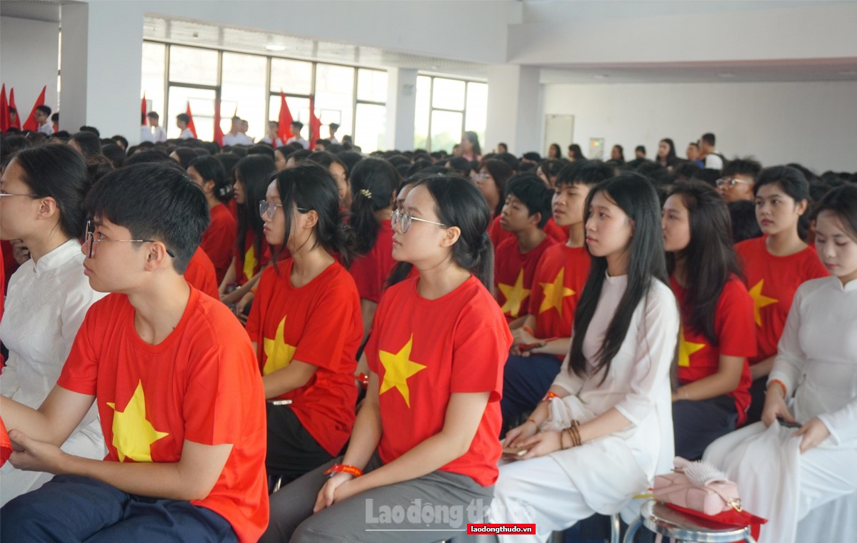 Khai giảng năm học 2025-2026: Kết nối từ trái tim, bồi đắp khát vọng tri thức