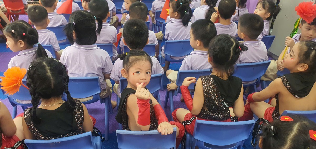 Học sinh Thủ đô rộn ràng đón Lễ khai giảng năm học mới