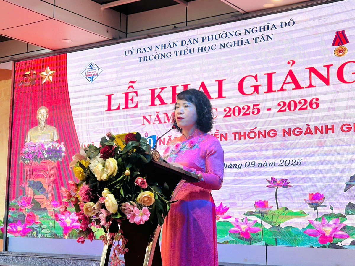 Học sinh Thủ đô rộn ràng đón Lễ khai giảng năm học mới