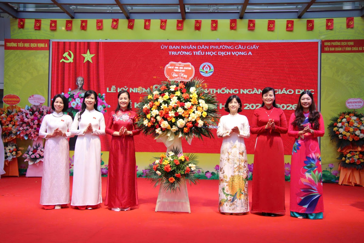 Học sinh Thủ đô háo hức đón Lễ khai giảng năm học mới