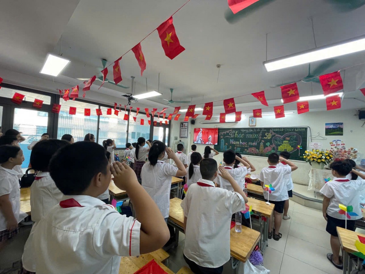 Học sinh Thủ đô háo hức đón Lễ khai giảng năm học mới