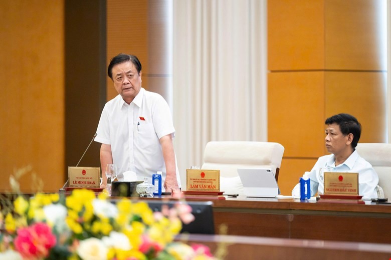 Chấn chỉnh tình trạng cán bộ đùn đẩy, sợ sai không dám làm… Chấn chỉnh tình trạng cán bộ đùn đẩy, sợ sai không dám làm…