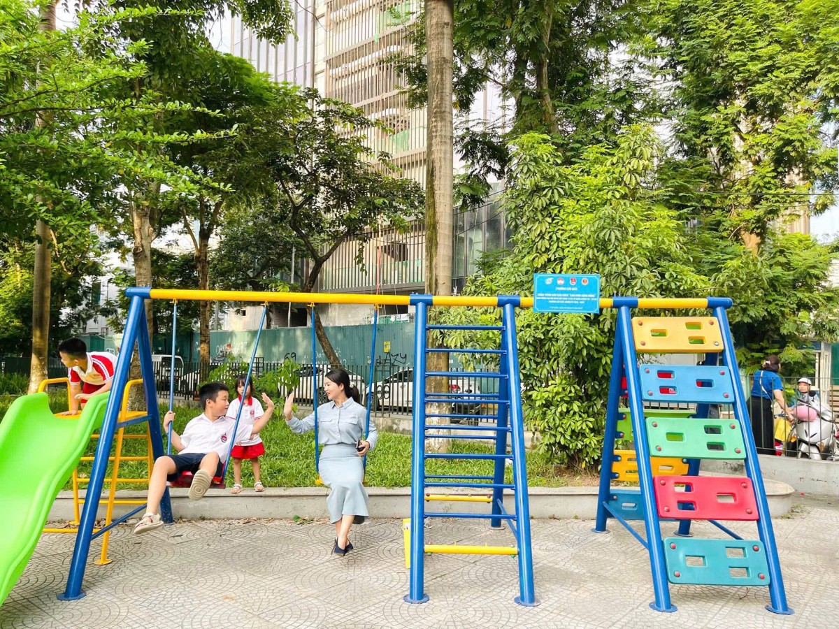 Cầu Giấy: Khánh thành công trình Dân vận khéo “Sân chơi cộng đồng”