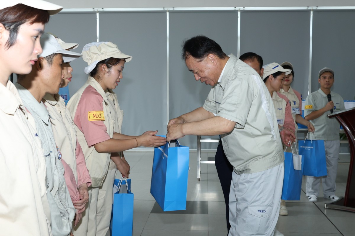 Bữa cơm Công đoàn - Sợi dây gắn kết người lao động và lãnh đạo doanh nghiệp