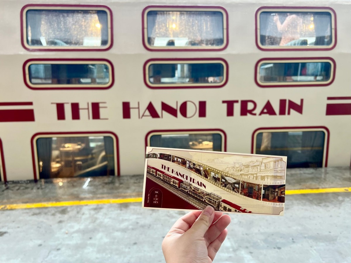 Vận hành đoàn tàu du lịch “Hà Nội 5 cửa ô” với giá vé cao nhất 750.000 đồng/người