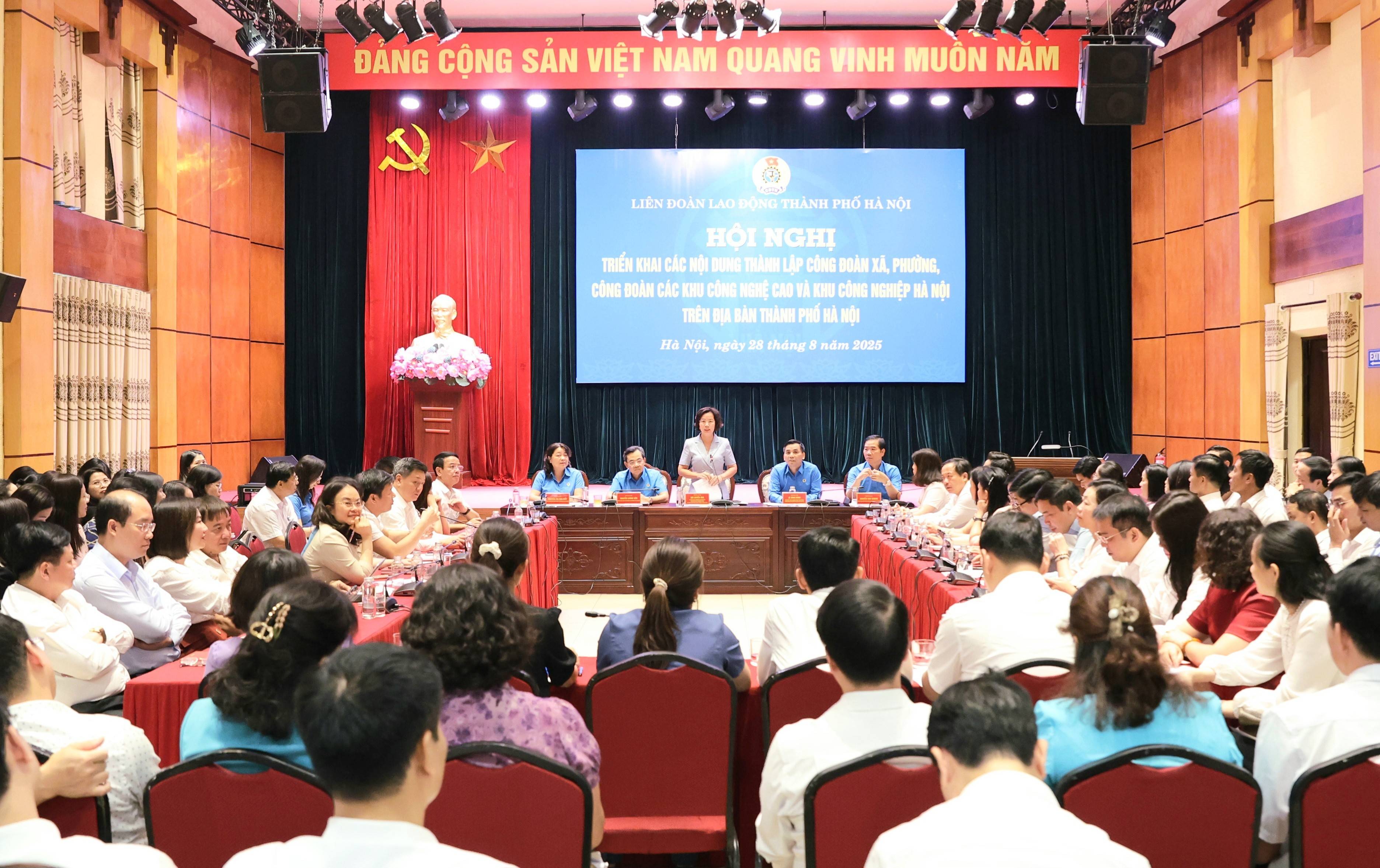 Hà Nội: Triển khai thành lập Công đoàn xã, phường, Công đoàn các khu công nghệ cao và khu công nghiệp Hà Nội: Triển khai thành lập Công đoàn xã, phường, Công đoàn các khu công nghệ cao và khu công nghiệp