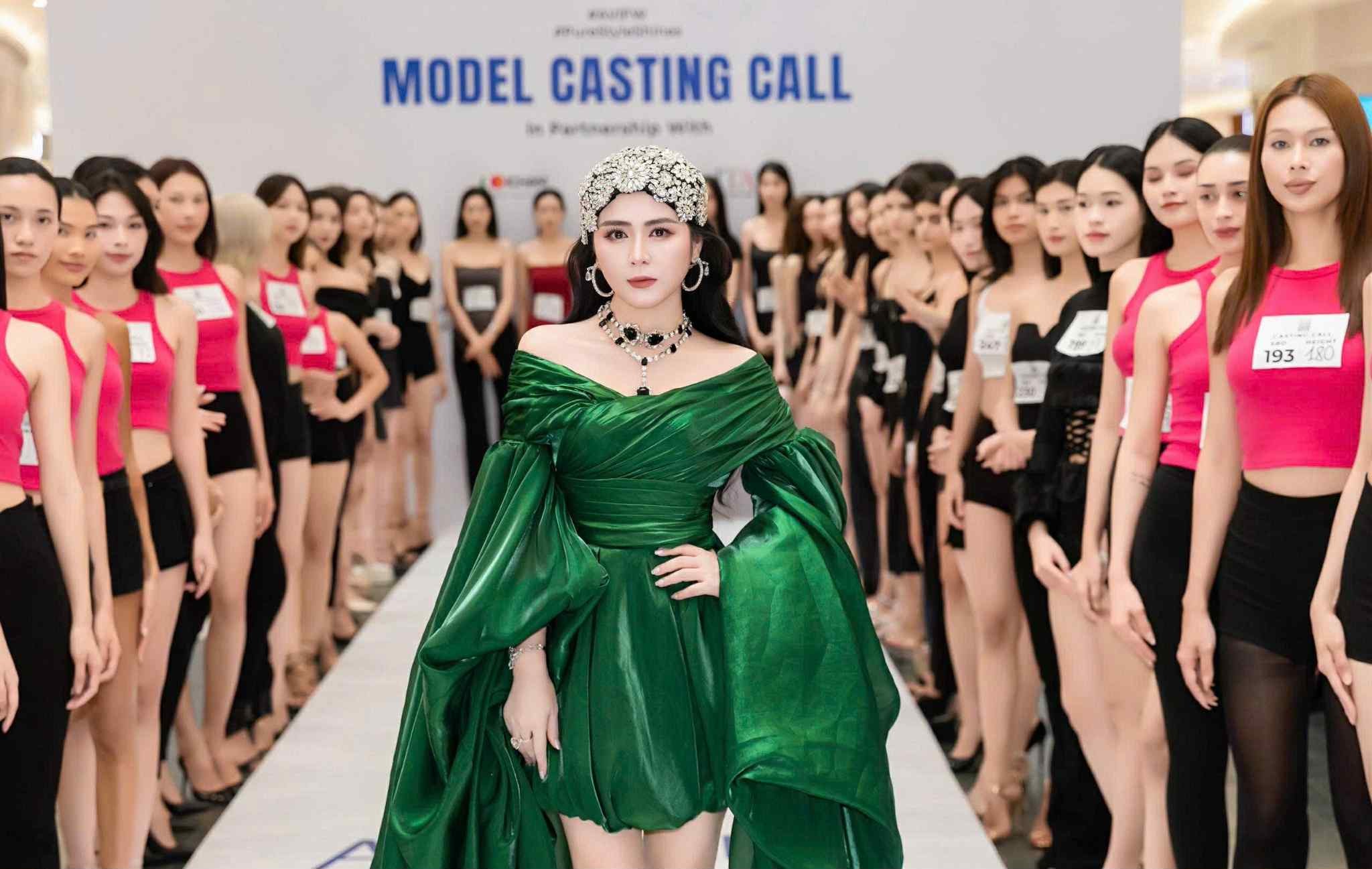 Nhà thiết kế Thanh Hương Bùi tham gia Tuần lễ thời trang Thượng Hải