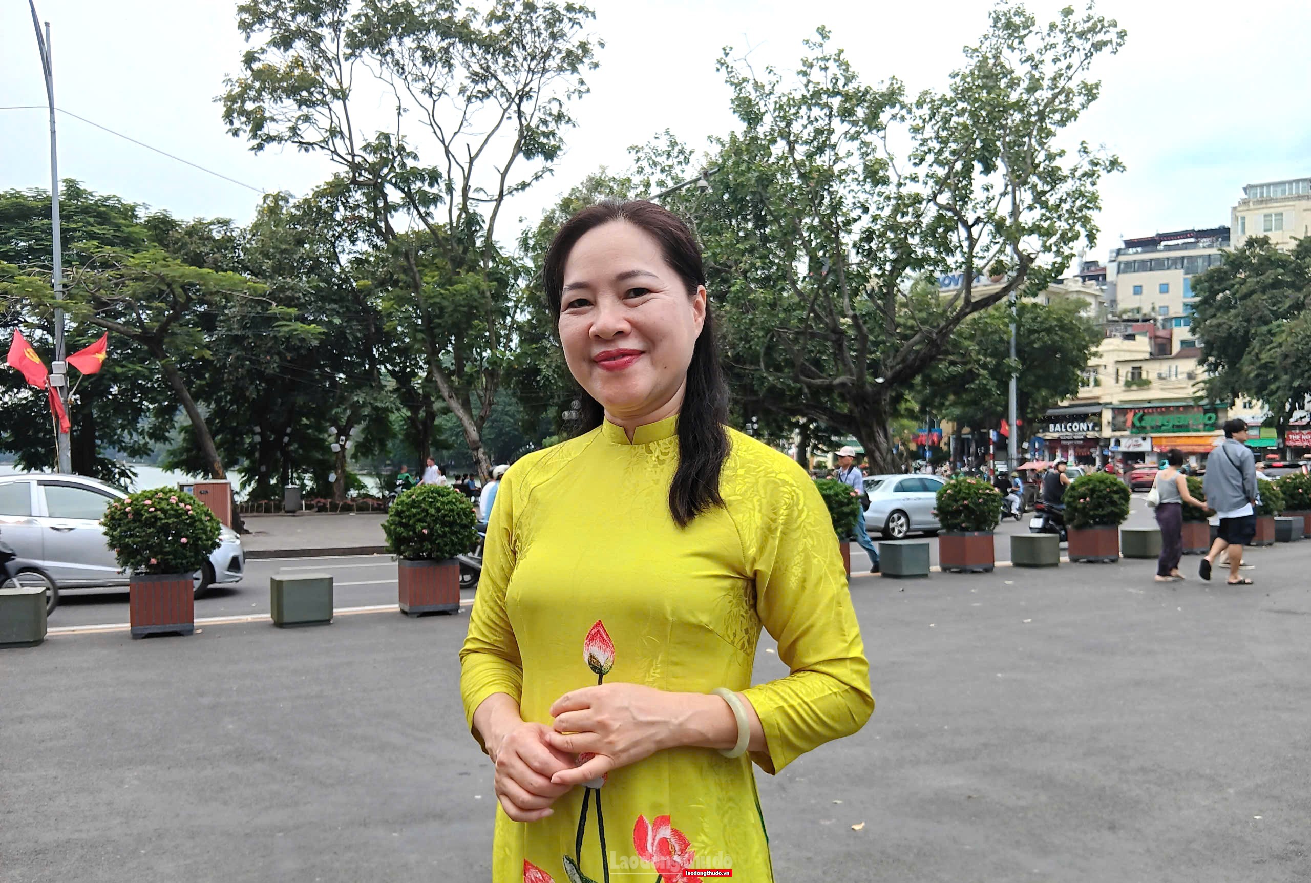 Mục sở thị Quảng trường Đông Kinh Nghĩa Thục nghe cảm nhận thật từ người dân, du khách