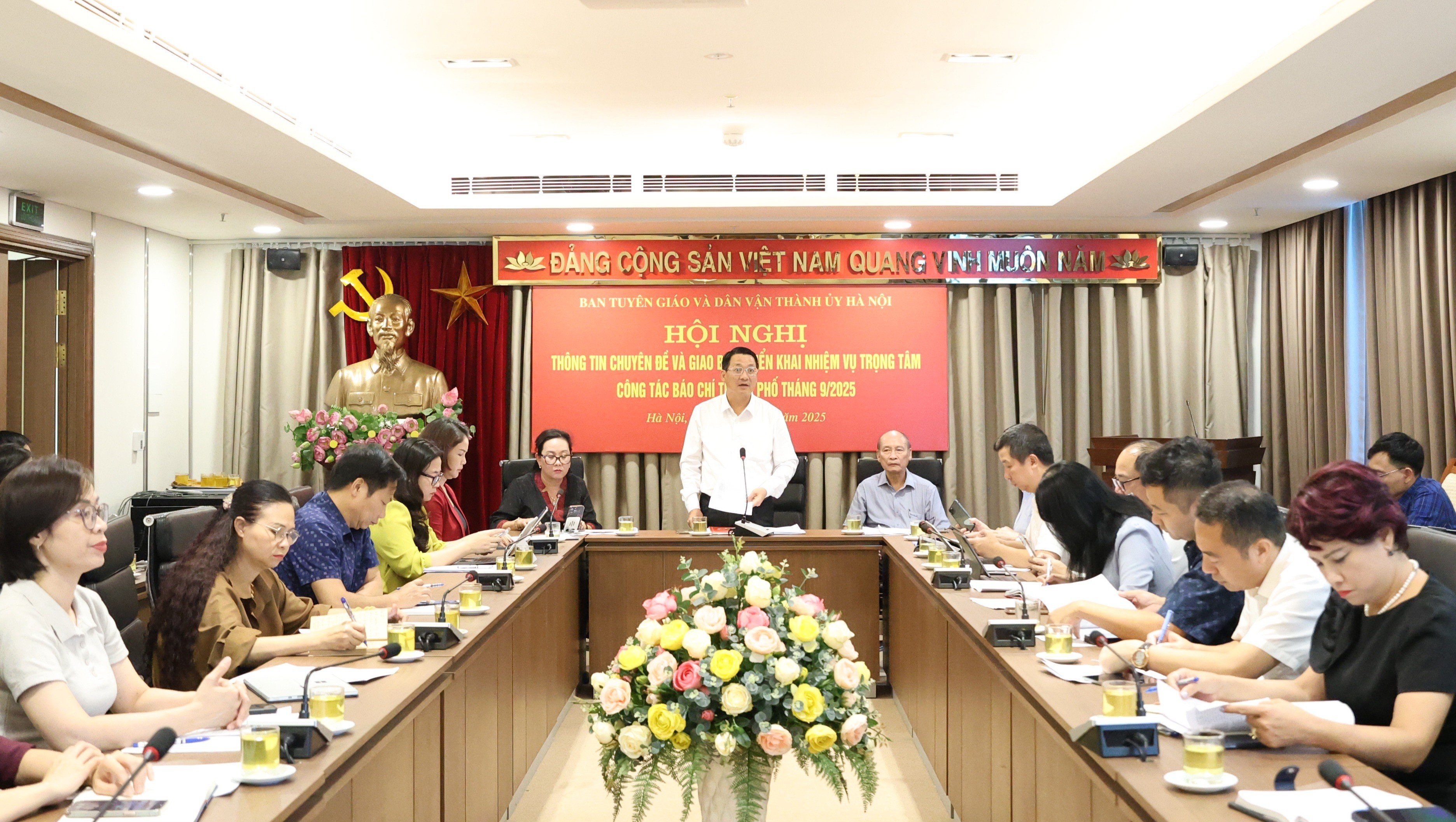 Báo chí Thủ đô tiếp tục khẳng định vai trò là lực lượng xung kích trên mặt trận tư tưởng - văn hoá