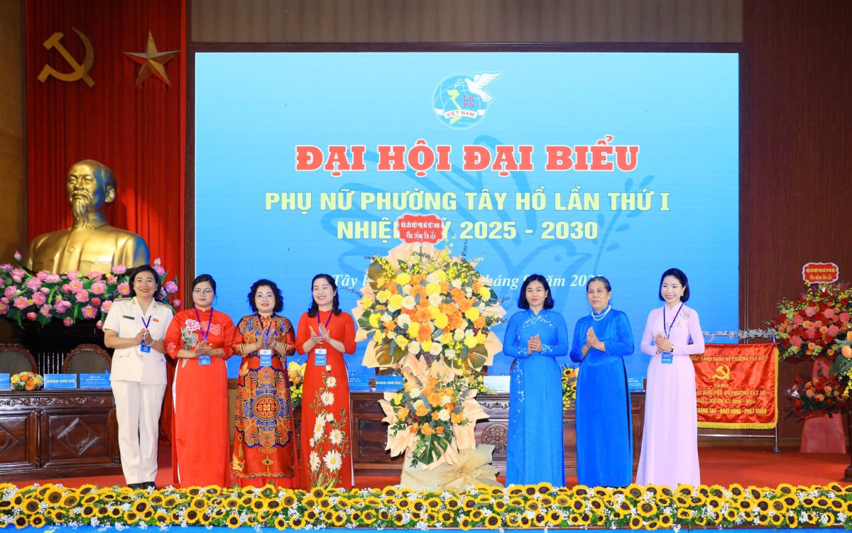 Hội LHPN phường Tây Hồ tổ chức thành công Đại hội đại biểu phụ nữ phường lần thứ I