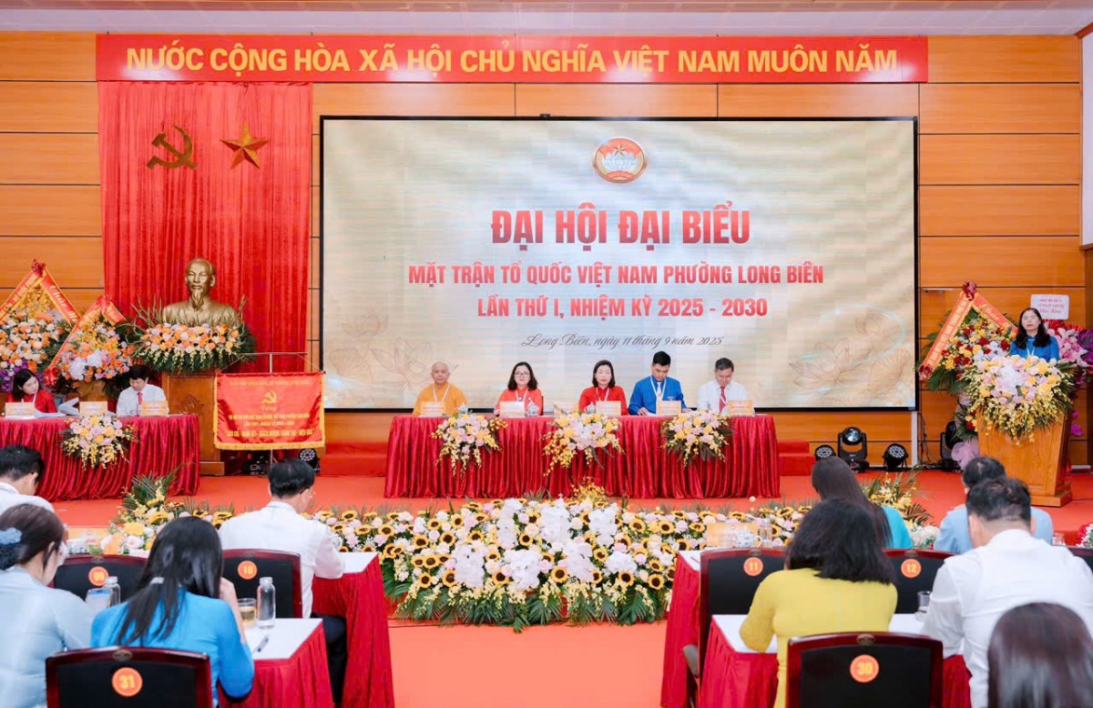 Phát huy sức mạnh đại đoàn kết, xây dựng phường phát triển bền vững, văn minh, hiện đại Phát huy sức mạnh đại đoàn kết, xây dựng phường phát triển bền vững, văn minh, hiện đại