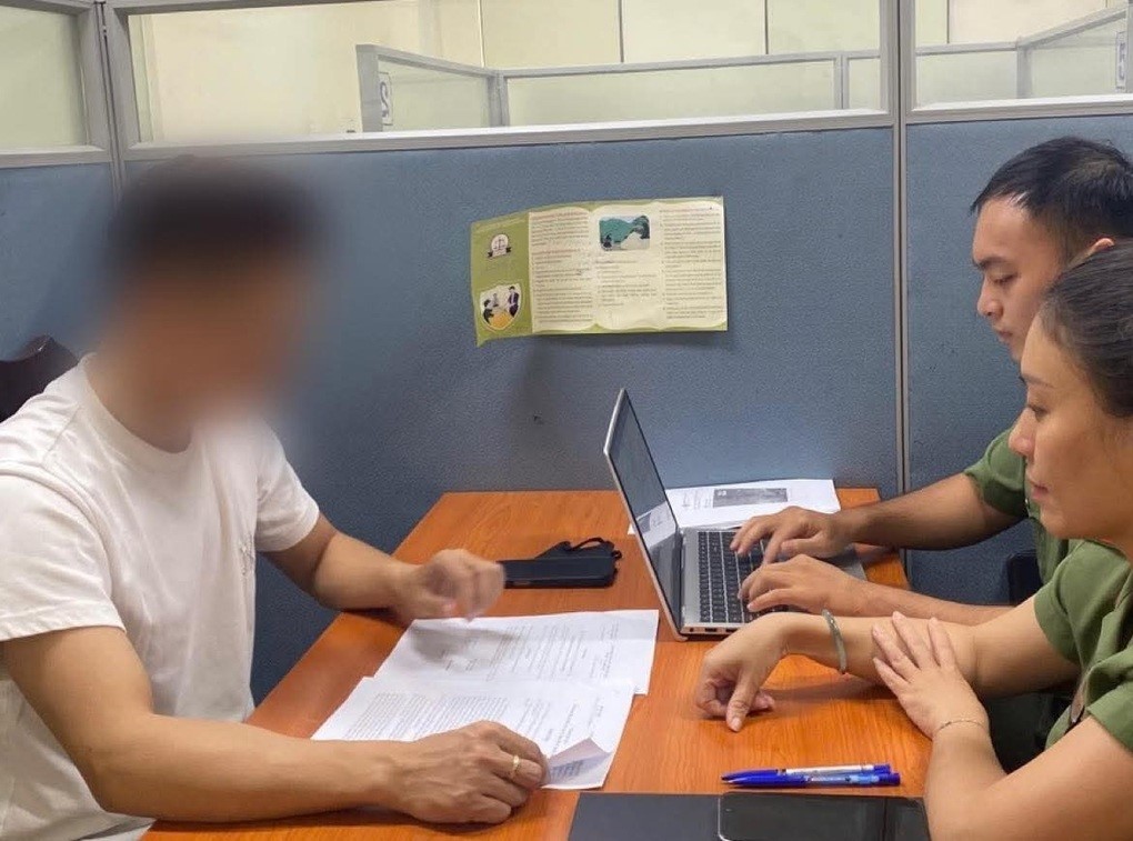 Công an Hà Nội làm việc với streamer Độ Mixi về hành vi lệch chuẩn