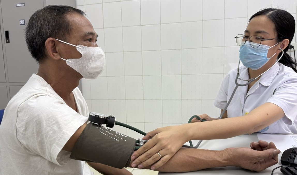 Khám sức khỏe định kỳ: Chìa khóa bảo vệ sức khỏe người cao tuổi