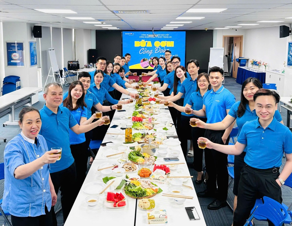 Công đoàn Tập đoàn Bảo Việt: Chăm lo thiết thực, khẳng định vai trò trong giai đoạn mới Công đoàn Tập đoàn Bảo Việt: Chăm lo thiết thực, khẳng định vai trò trong giai đoạn mới