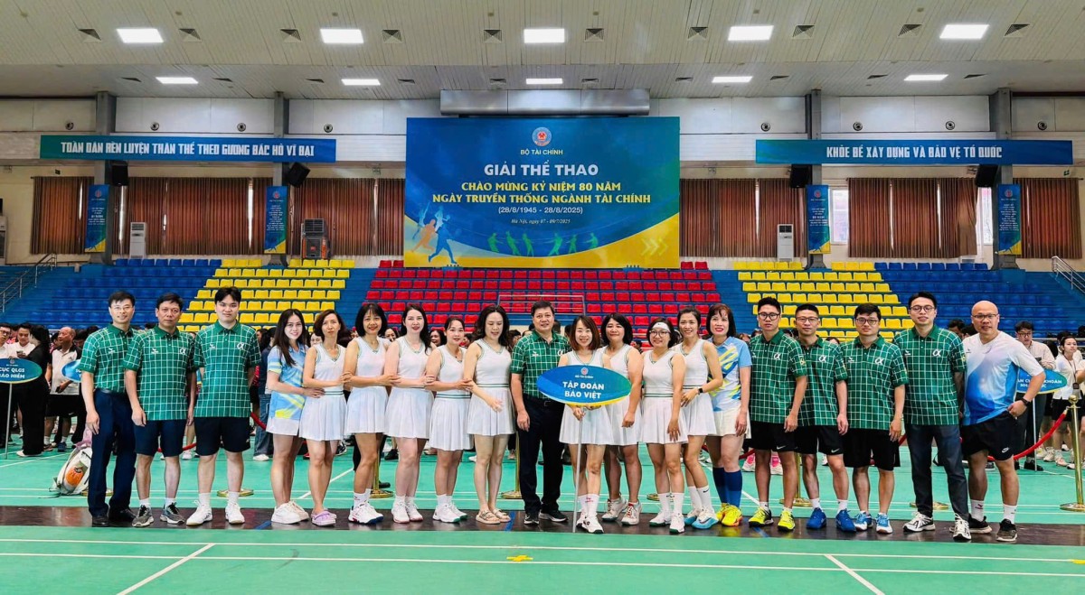 Công đoàn Tập đoàn Bảo Việt: Chăm lo thiết thực, khẳng định vai trò trong giai đoạn mới Công đoàn Tập đoàn Bảo Việt: Chăm lo thiết thực, khẳng định vai trò trong giai đoạn mới