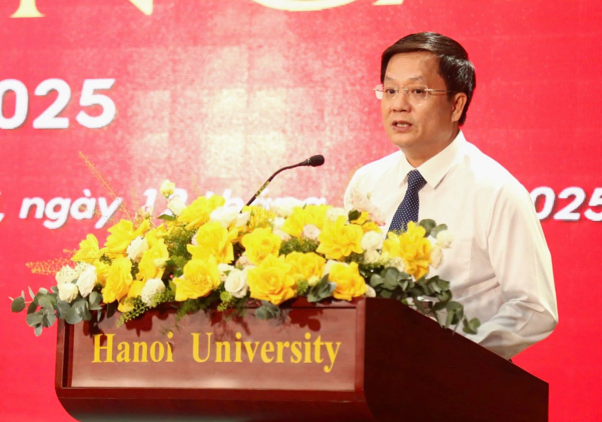 Cuộc thi viết “Cha và con gái”: Hành trình lan tỏa giá trị gia đình Việt