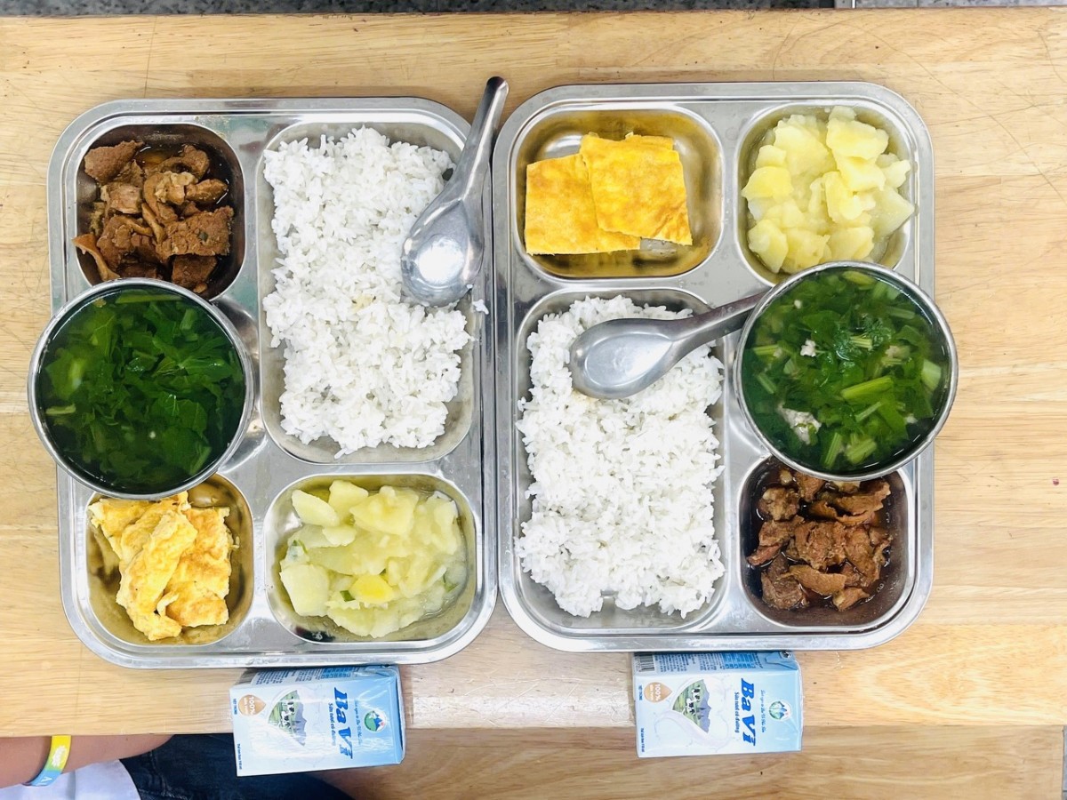 Chính sách hỗ trợ bữa ăn bán trú đi vào cuộc sống tại xã Ứng Thiên