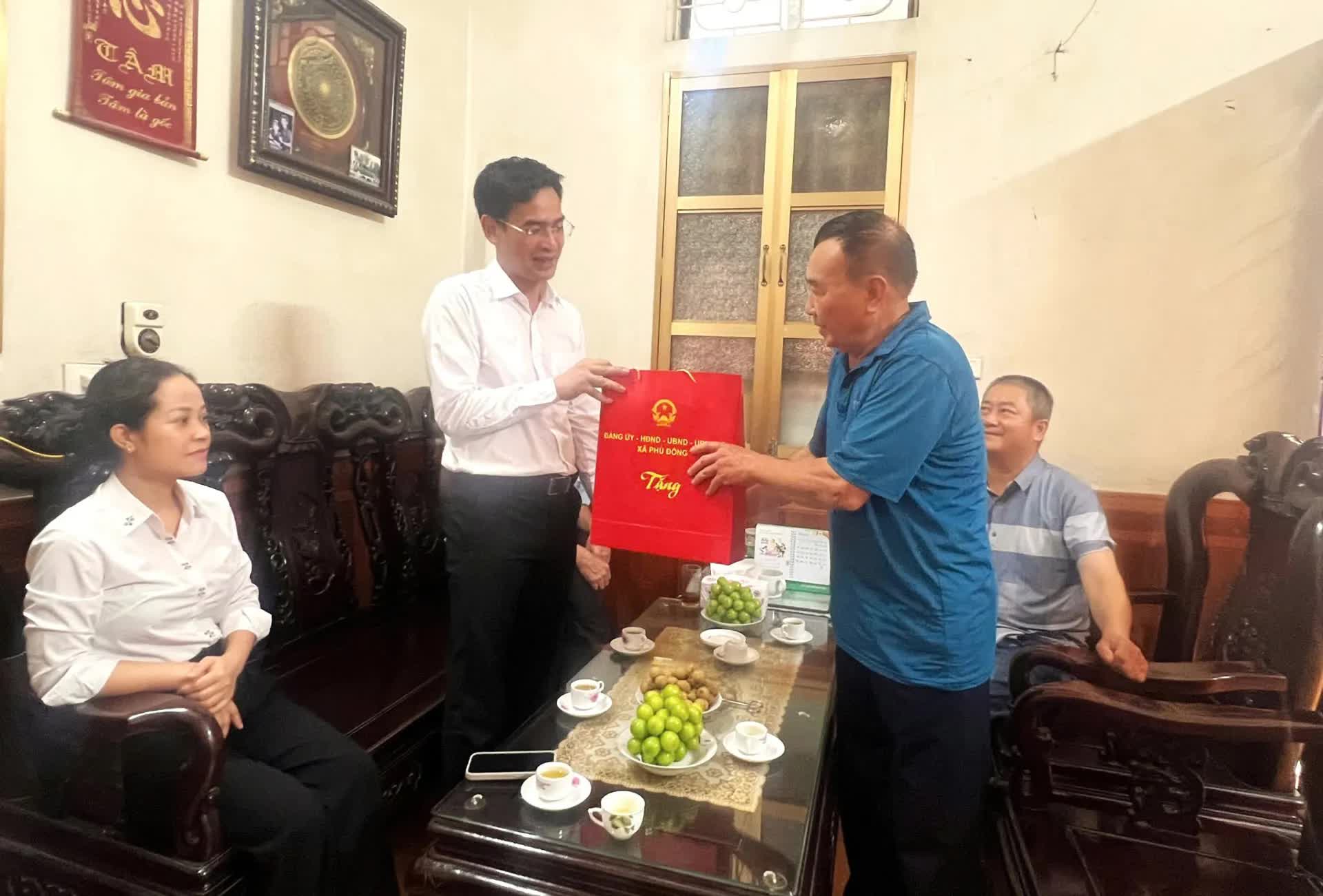 Hà Nội thực hiện tốt chính sách đối với người có công