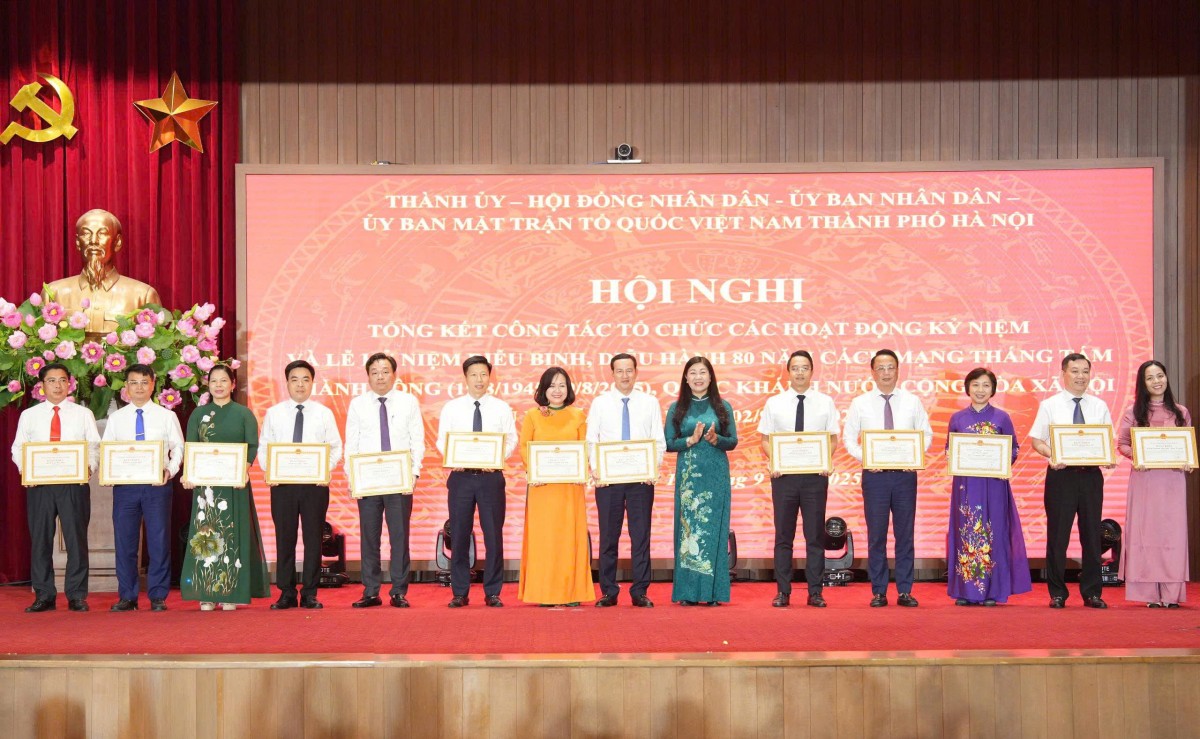 Khen thưởng A80 Khen thưởng A80