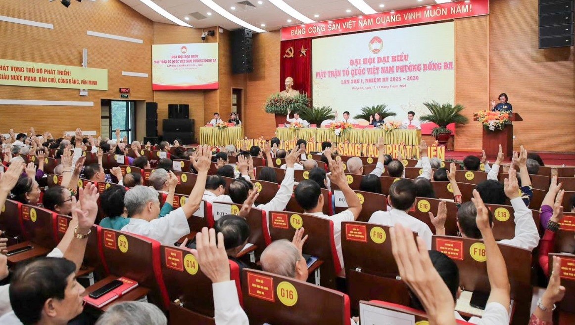 Nêu bật vị trí, vai trò của MTTQ Việt Nam trong giai đoạn mới Nêu bật vị trí, vai trò của MTTQ Việt Nam trong giai đoạn mới