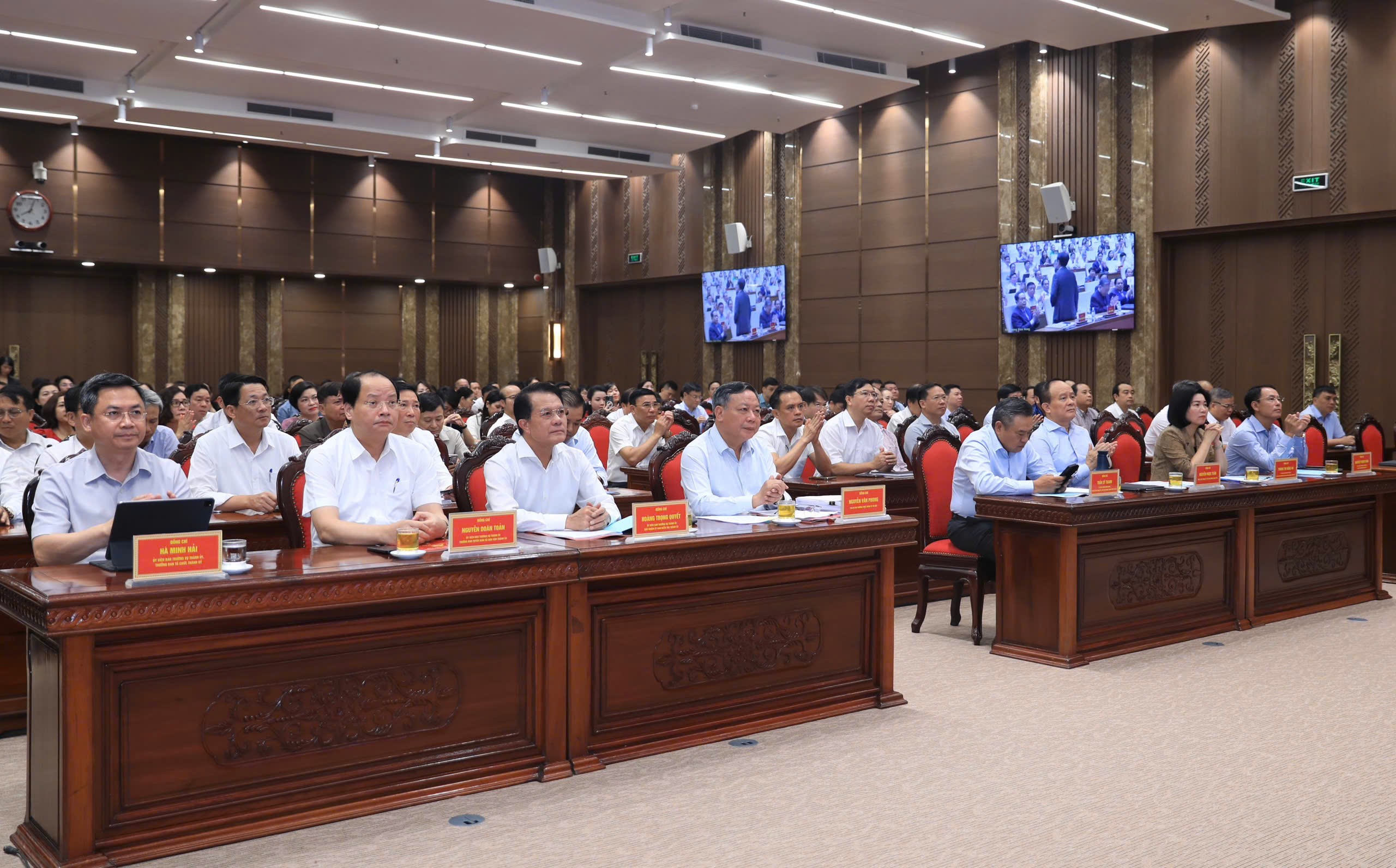 Hơn 1,2 triệu đảng viên nghe quán triệt, triển khai thực hiện 4 Nghị quyết của Bộ Chính trị