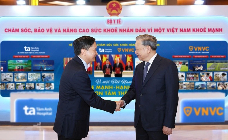 Công nghệ Robot AI gây ấn tượng tại Triển lãm thành tựu Y tế nổi bật Công nghệ Robot AI gây ấn tượng tại Triển lãm thành tựu Y tế nổi bật