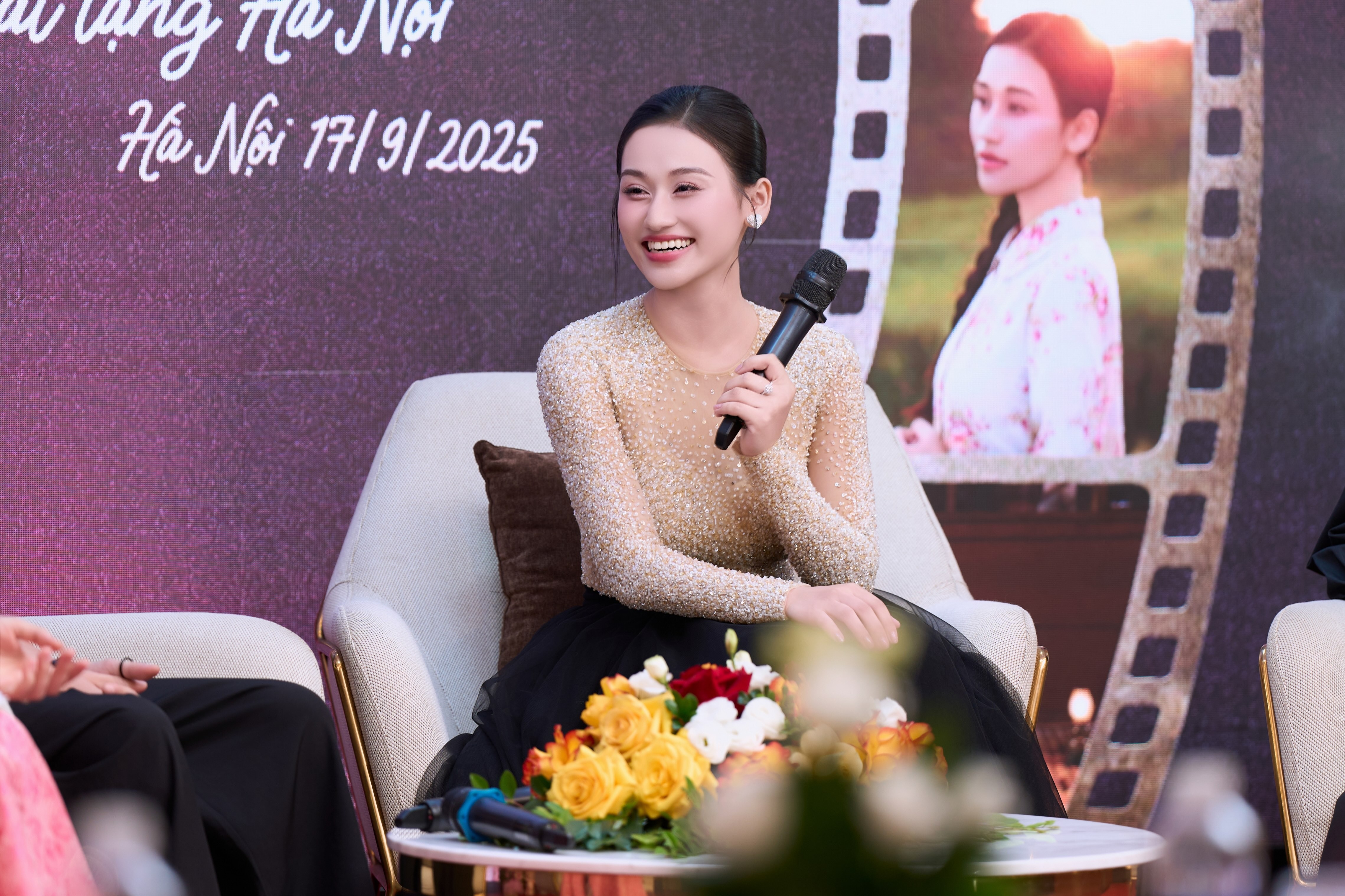 Bước chuyển táo bạo của Quán quân Sao Mai Lê Minh Ngọc