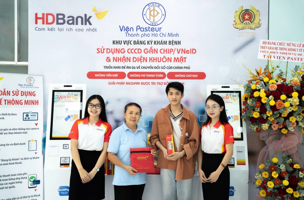 HDBank vận hành hệ thống Kiosk y tế thông minh tại Viện Pasteur TP.HCM