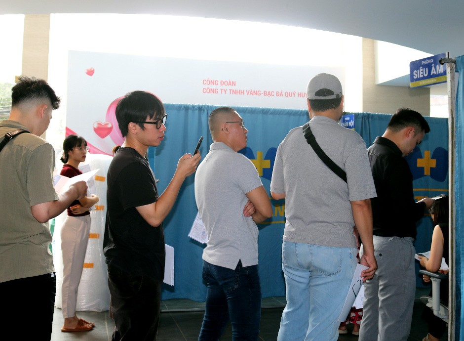 Đồng hành cùng doanh nghiệp chăm lo sức khỏe cho người lao động
