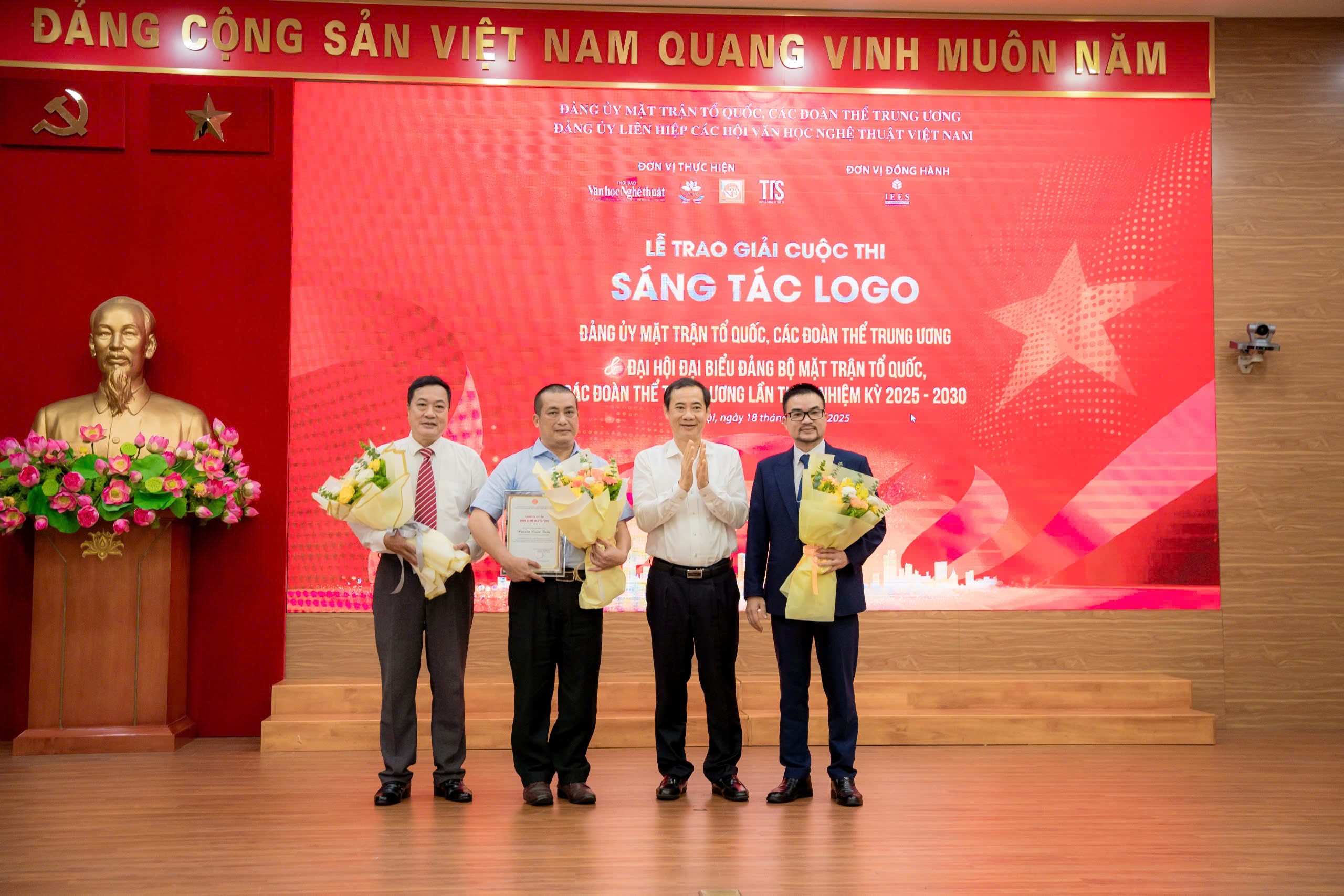 Trao giải Cuộc thi sáng tác Logo Đảng ủy Mặt trận Tổ quốc, các đoàn thể Trung ương