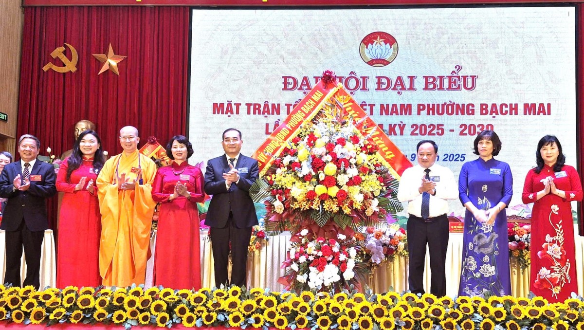 Xây dựng phường Bạch Mai phát triển giàu đẹp, văn minh, hiện đại