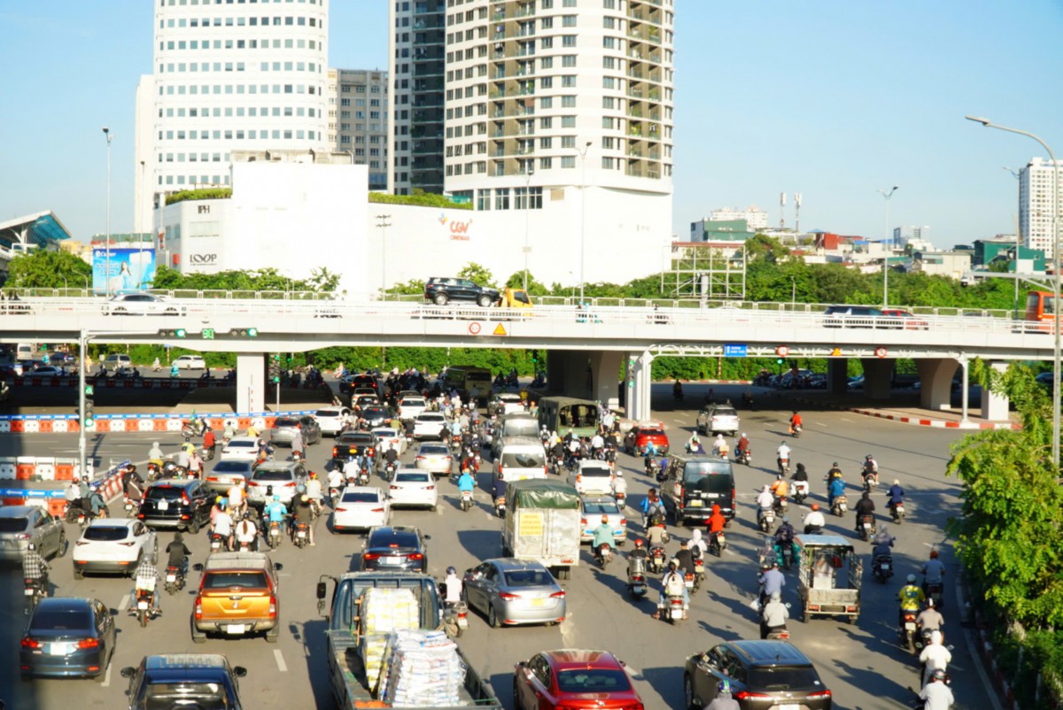 Dự báo thời tiết Hà Nội ngày 19/9: Ngày nắng, có mưa và dông