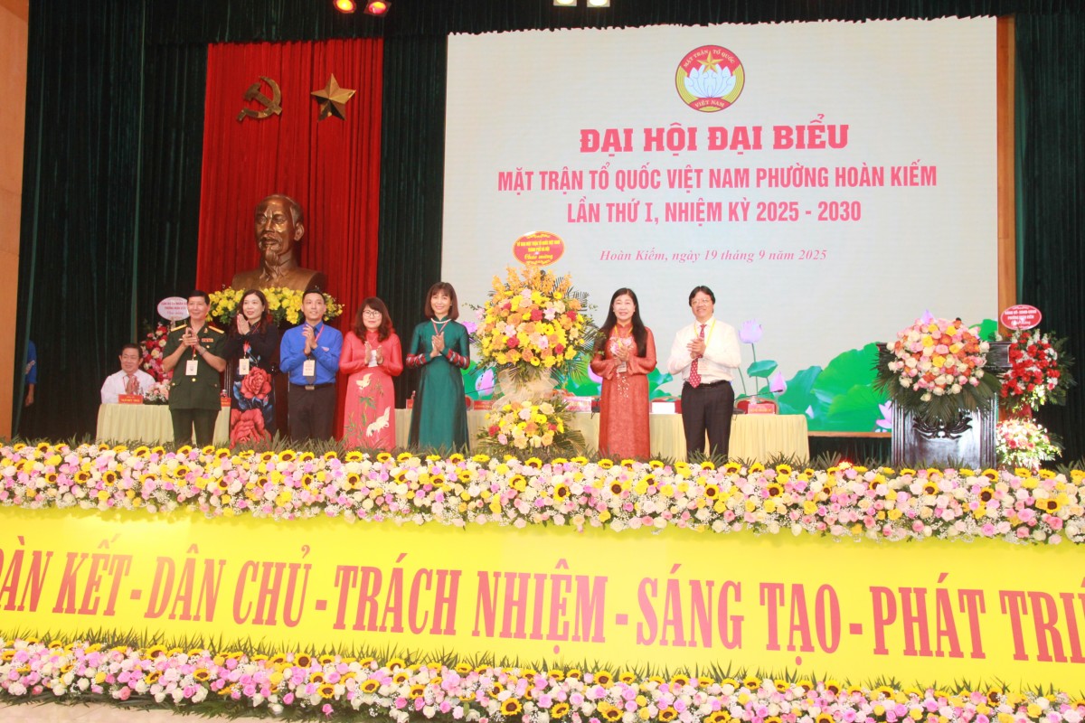 Nỗ lực cùng Đảng bộ, chính quyền xây dựng Hoàn Kiếm xứng đáng là phường kiểu mẫu của Thủ đô